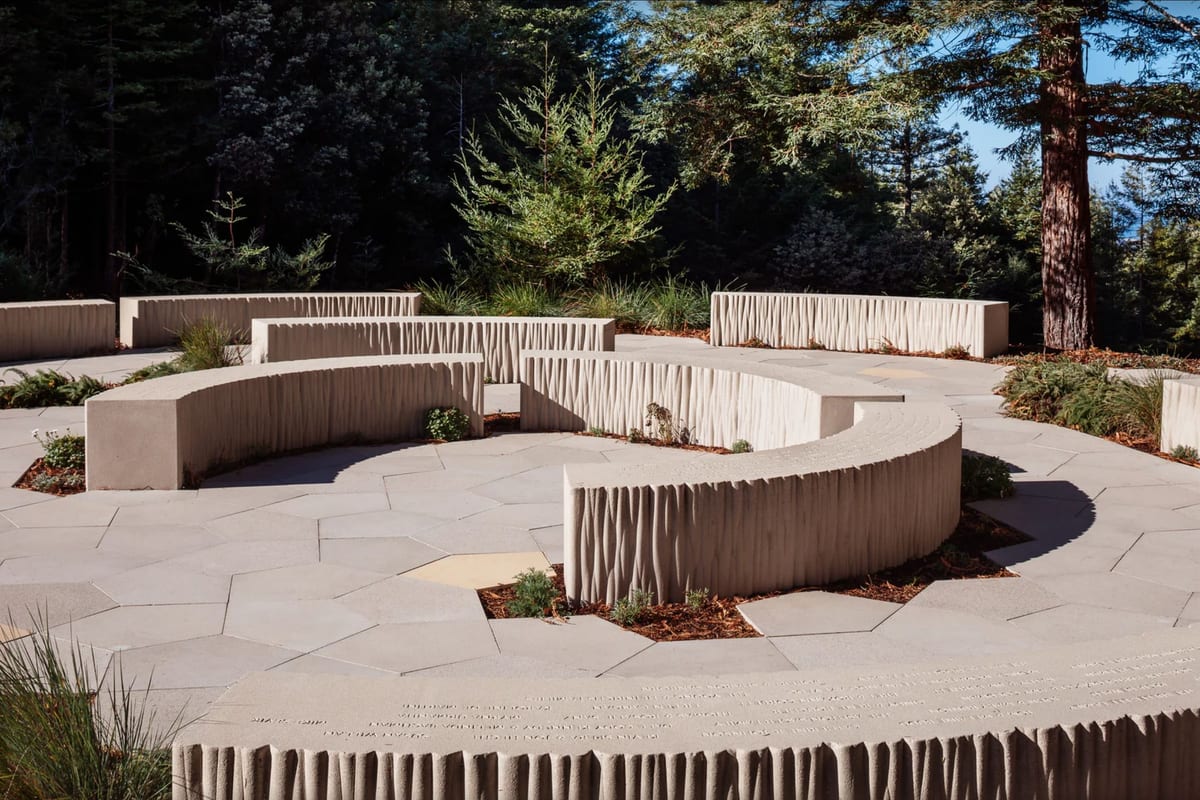 Better Places Memorial Ring